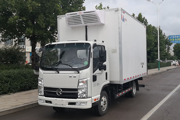 拓路星牌冷藏车 凯马M1 TLV5041XLC-C3